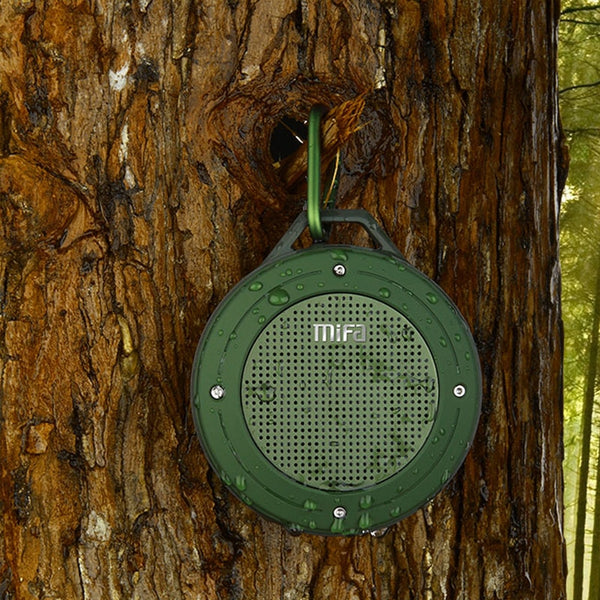 F10 Outdoor Wireless Bluetooth 4.0 Stereo Speaker